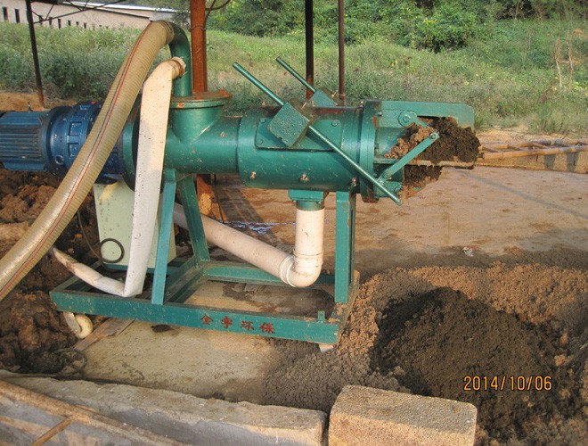 鴨糞固液分離機